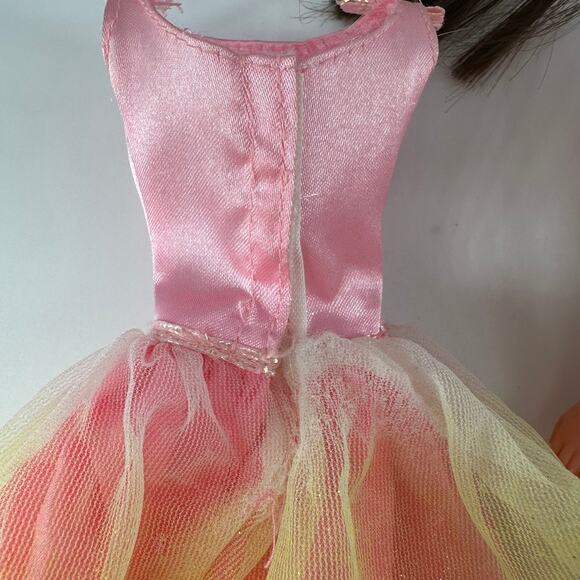 Vintage Barbie in Pink Satin Ombré Gown with Glitter Tulle Skirt Collectible - Picture 10 of 11